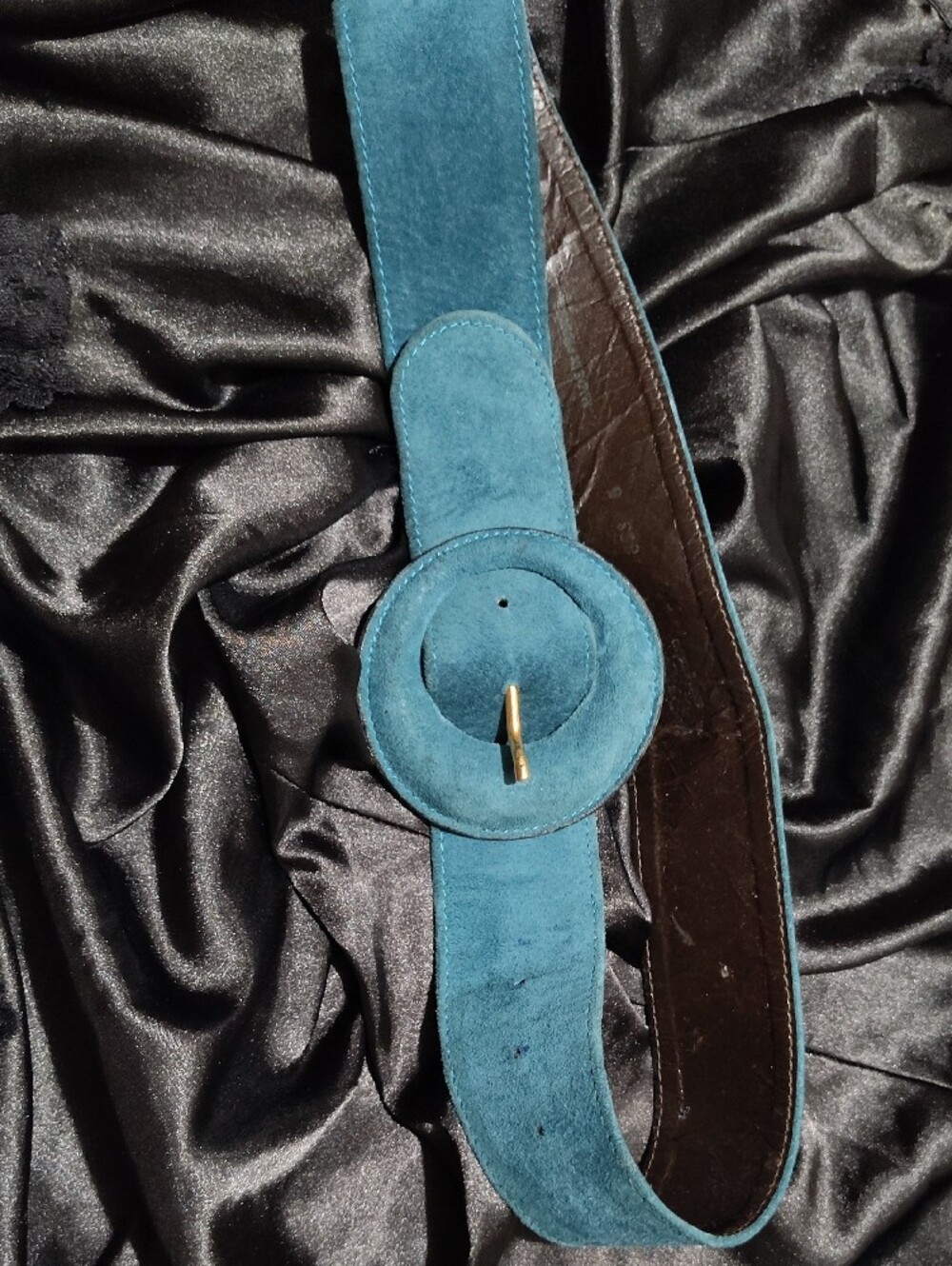 Vintage Yves Saint Laurent Teal Suede Round-Buckle Belt - Picture 2 of 9